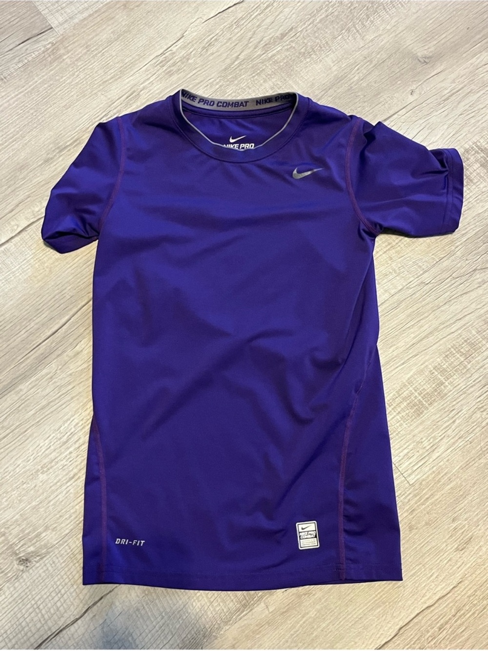Boys NIKE PRO DRI-FIT compression shirt
Still in good shape